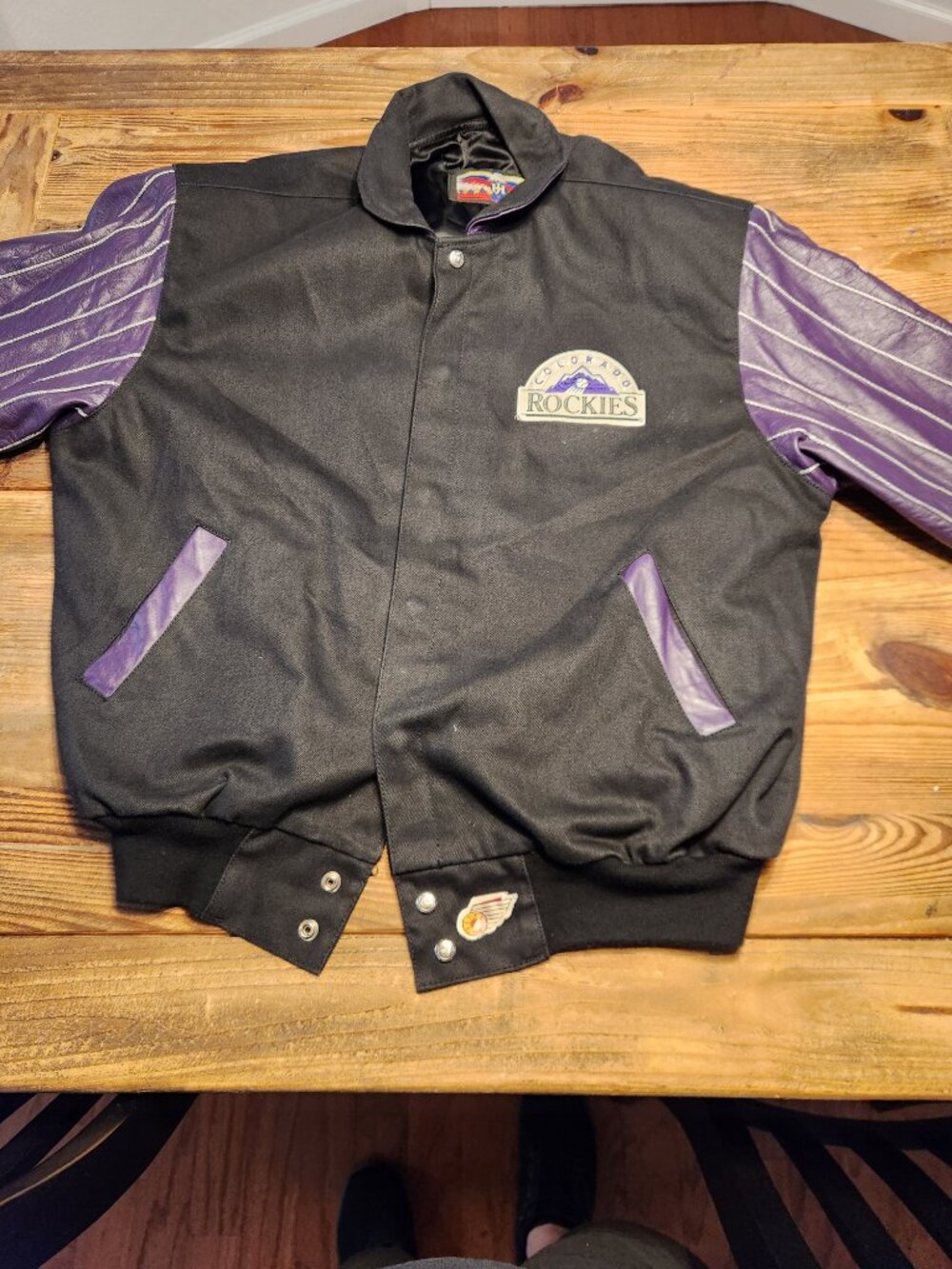 Vintage Colorado Rockies Leather Pinstripe Bomber jacket-rare. Size XL GOOD COND